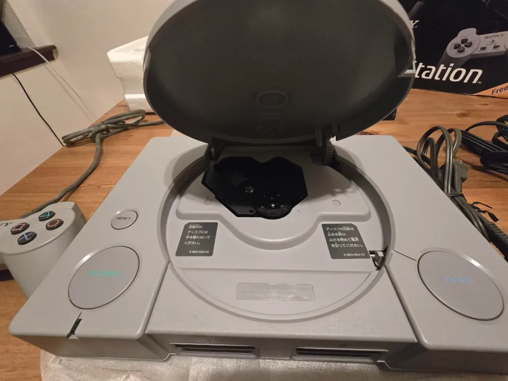 Localización lector SCPH-100X